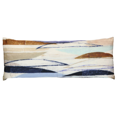 Coussin Wyatt Abstract Horizon Mark Abstract - sable, bleu denim et blanc doux - 36 po x 14 po