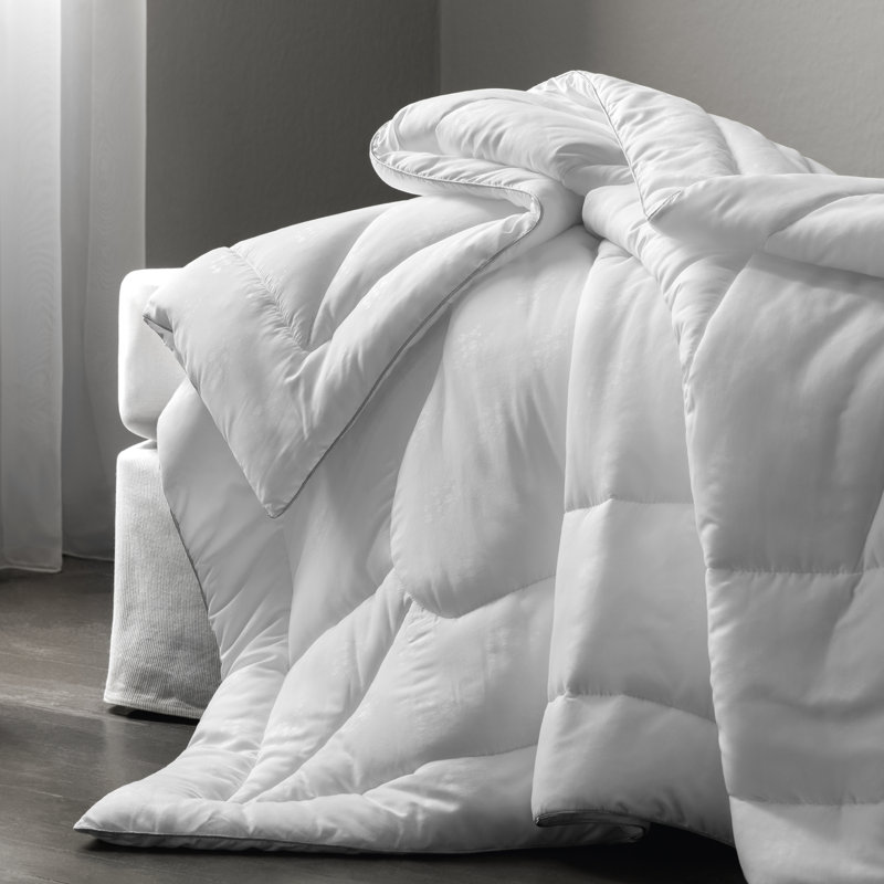 Helios Microfiber All Season Down Alternative Comforter, Full