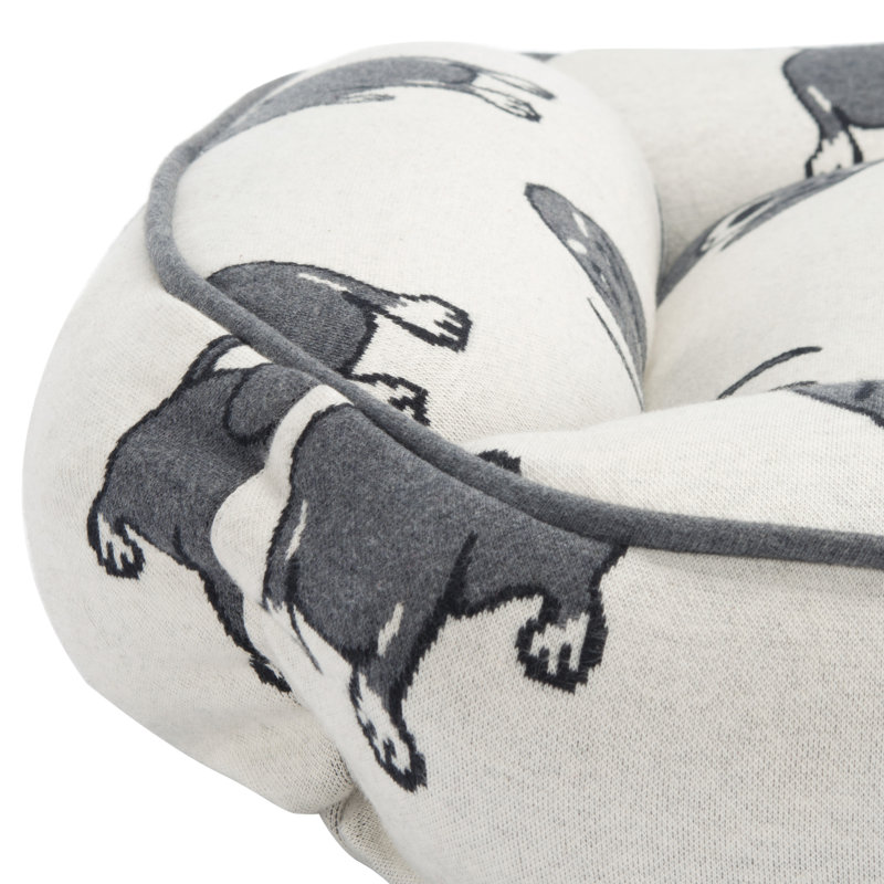Cotton Pet Bed, Large (28" W x 24" D x 8" H)