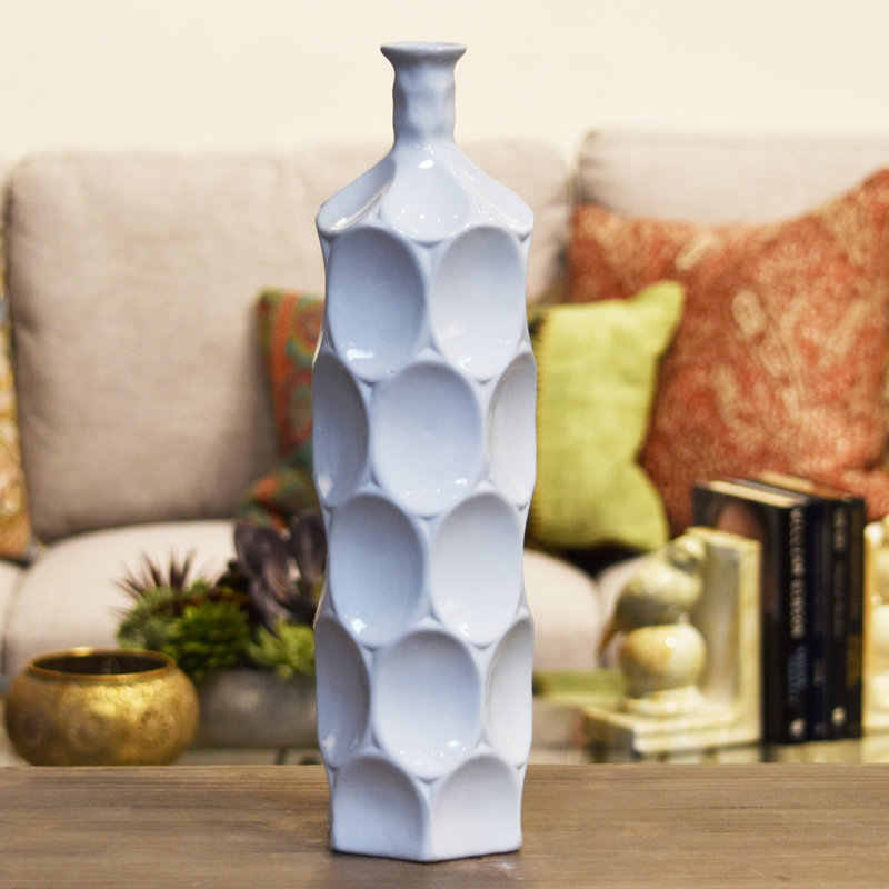 Vase de table 17,75 po Eaglin, H 17,78 po x l 4,75 po x p 4,75 po, Blanc
