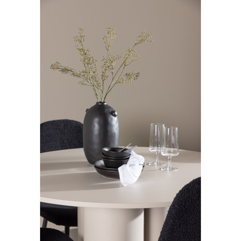 Hegins 4 - Person Dining Set