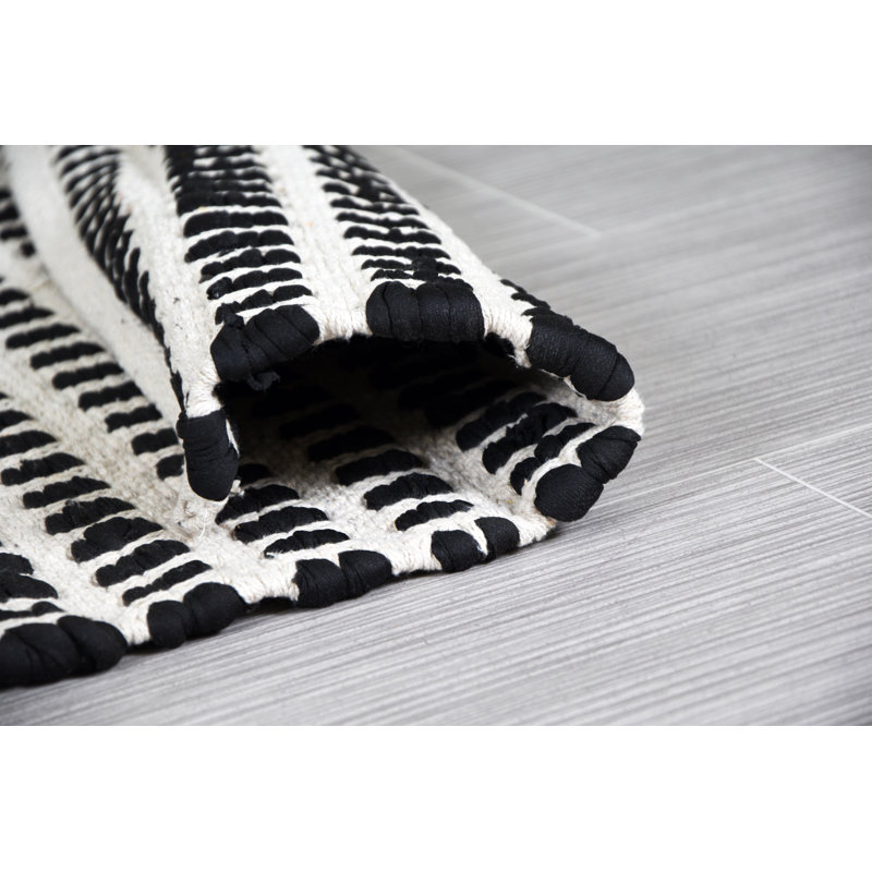 Wyeth Cotton Striped Indoor Rug