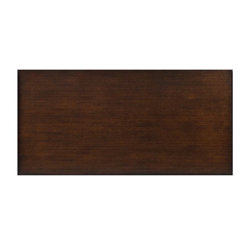 Liz Desk, Country