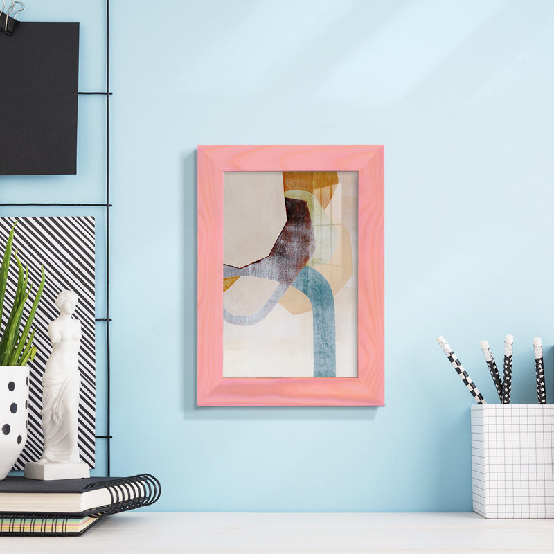 «Garak Desert Rockfall I», impression encadrée sur papier, H 6 po x l 4 po x P 1 po, Rose