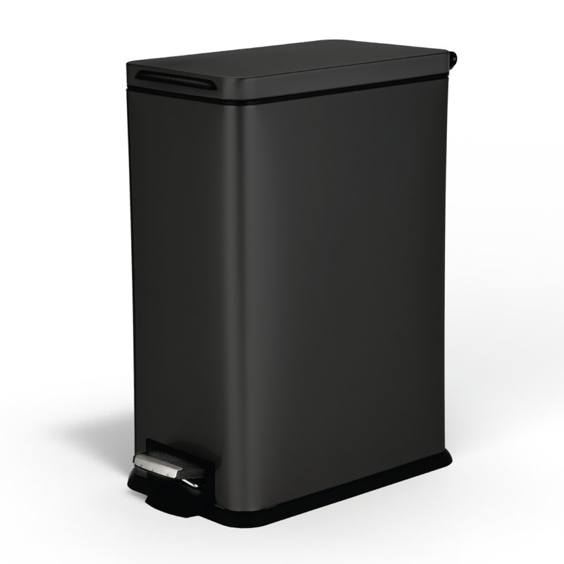Matte Black Stainless Steel 8 Gallon Pedal Trash Can