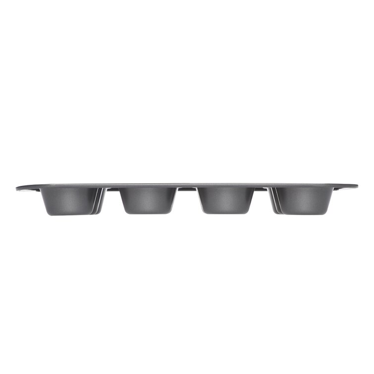 Chicago Metallic Professional 12-Cup Non-Stick Muffin  Pan,15.75-Inch-by-11-Inch