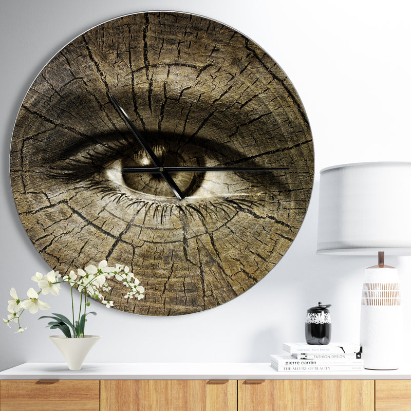 Horloge murale Swigart, Moyen
