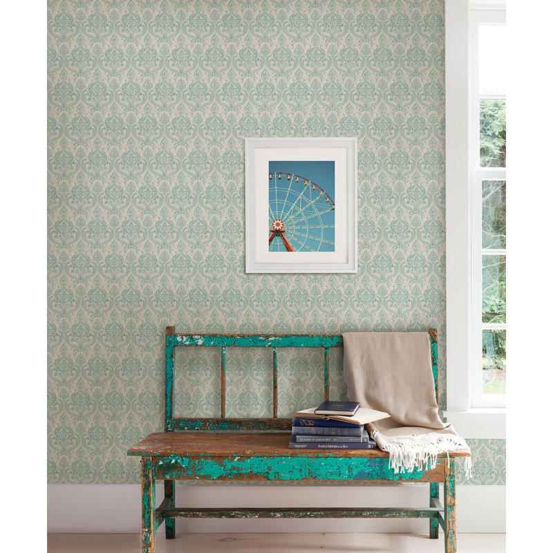 Rouleau de papier peint à motif Damas petite, L 33 po X L 20,5 po Colma, Waverly Indigo, Turquoise