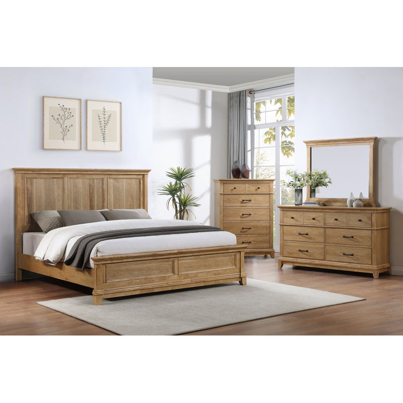 Esterel 4-Piece Wood California King Bedroom Set With Chest, Honey Brown, California King
