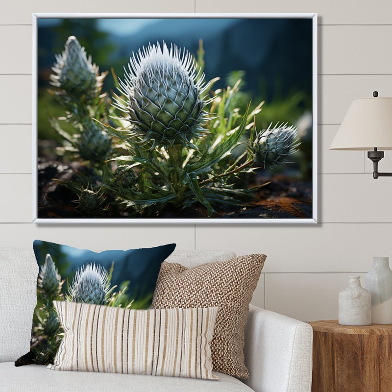 Green Majestic Thistle I - Floral Canvas Art Print, H 30 po x l 40 po x P 1,5 po, Cadre flottant blanc