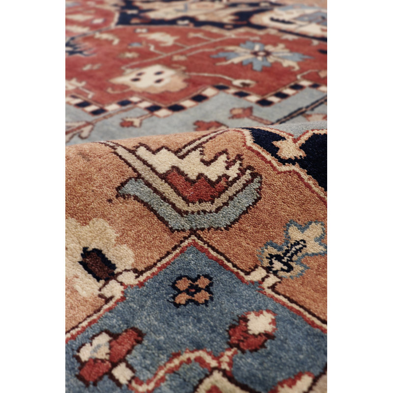 Serapi Hand Knotted Wool Oriental Area Rug in Rust/Black/Brown, Rectangle 9' x 13'