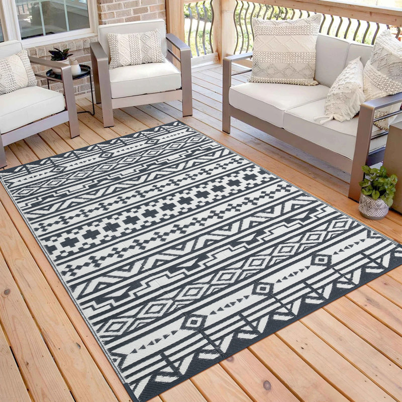 Marliegh Geometric Waterproof Reversible Outdoor Rug, Rectangle 6' x 9'