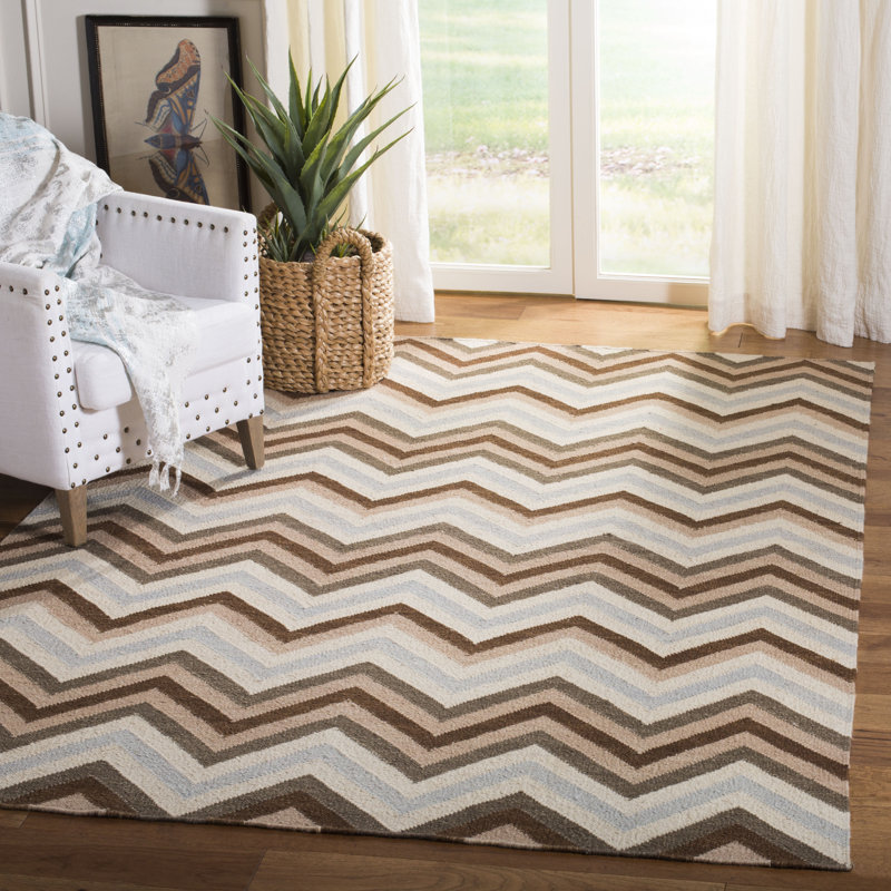 Emek Hand Woven Flat Weave Wool Chevron Rug, Rectangle 8' x 10'