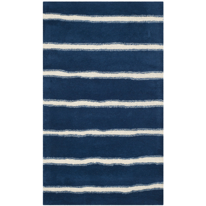 Tapis bleu marine en laine / viscose touffeté à la main à rayures Gonde, Rectangle 4pi x 6 pi