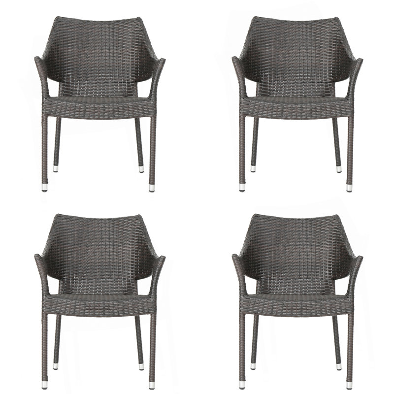 Chaise d'extérieur en résine