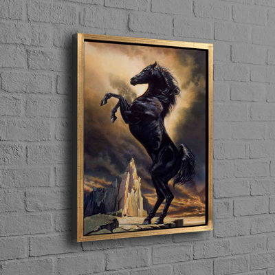 Conception artistique étalon noir sur toile de coton pour ceux qui recherchent un art mural unique sur le thème des chevaux qui complétera tout style de décoration intérieure sophistiqué