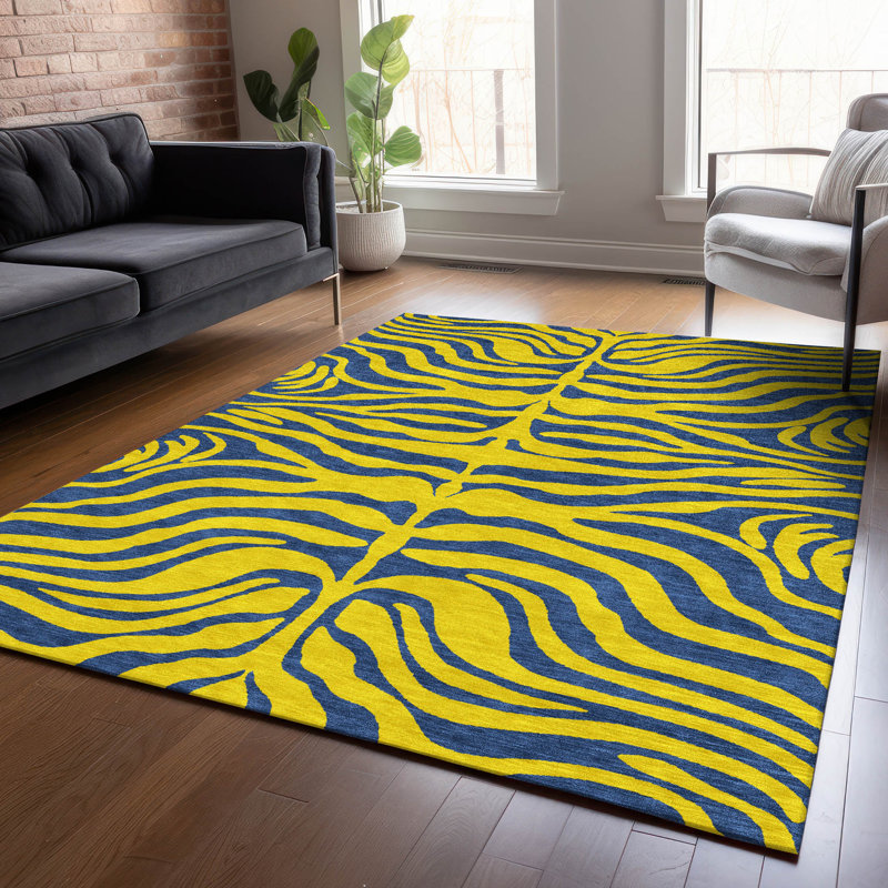 Fernelle Gold Washable Indoor-Outdoor Rug - , 5' x 7'6"