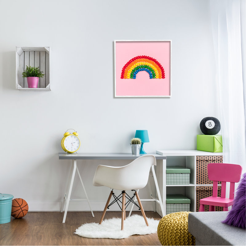 «Rainbow Shaped Candies On Wood» par Lish Creative Print, H 24 po x l 24 po x P 1,5 po, Giclée encadrée blanc bord de mer