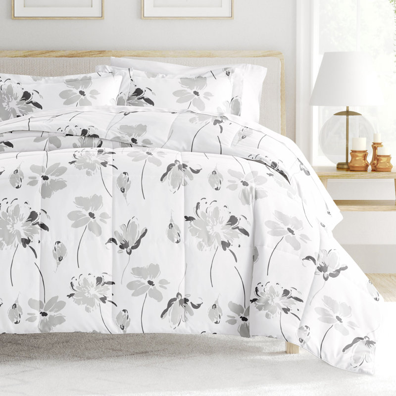  Down Alternative Magnolia Grey Patterned Comforter Set, Queen Comforter + 2 Pillow Shams