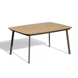 Eiland Outdoor Dining Table