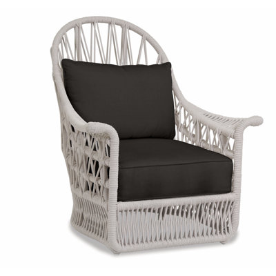 Dana Outdoor Lounge Chair
