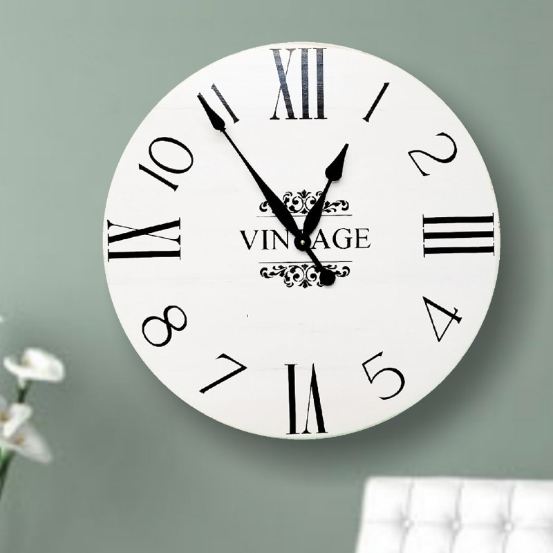 Horloge murale surdimensionnée campagne Norfolk, H 24 po x l 24 po x P 1,5 po