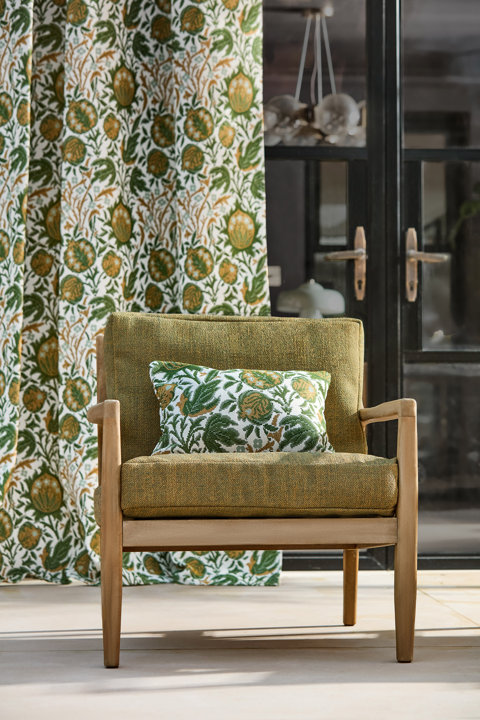 Indoor-Outdoor Weaves