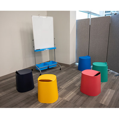 Tabouret de classe 18 po Tailfin