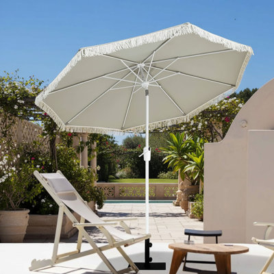 Parasols de patio à inclinaison automatique de 9 pi avec pompons et système de manivelle pour le jardin, la terrasse, la cour arrière, la piscine