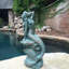 Statue de sirène sur la côte-984856466-984856467