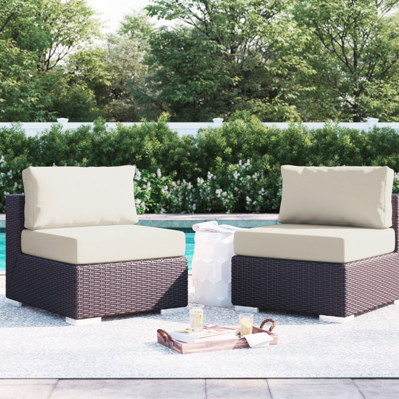 Chaise de terrasse sans accoudoirs avec coussins Convene, Beige