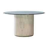 Signature Designs Cassio Round Dining Table