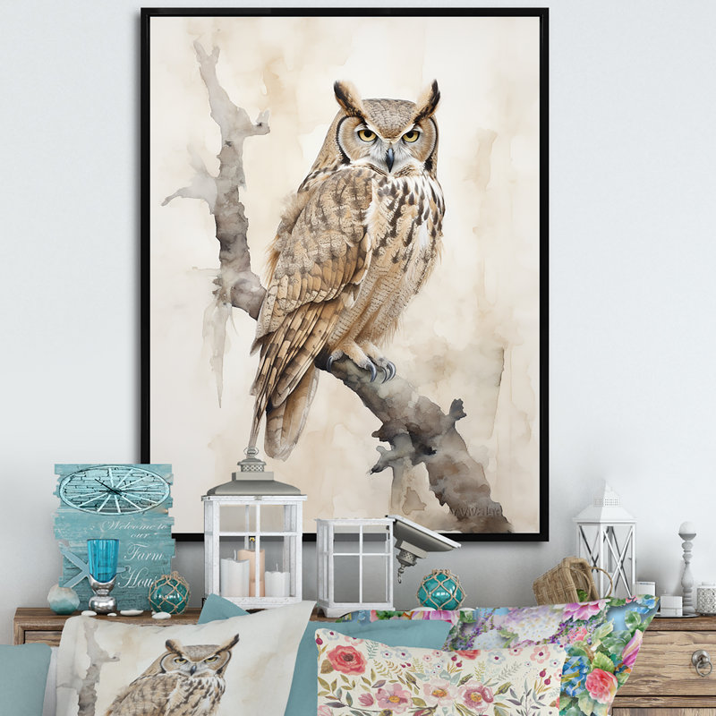 «Wise And Watchful Majestic Owl» sur toile, H 32 po x l 24 po x P 1 po, Cadre flottant noir