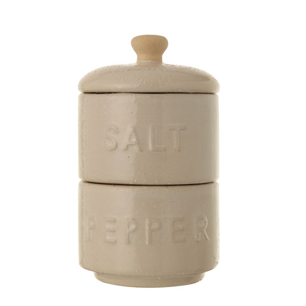 Salt & Pepper Shaker Set of 2 - stoneware - Creative Kitchen Fargo