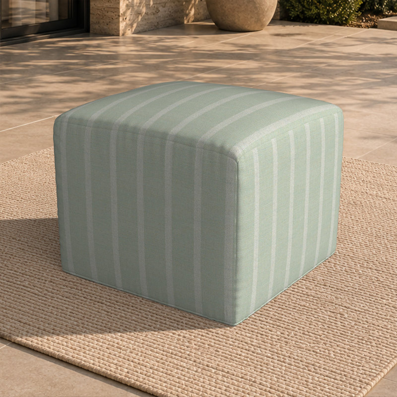 Repose-pieds extérieur Praia Sunbrella®, H 18 po x l 22 po x P 22 po, Détendez-vous avec Sunbrella® rayé par la pluie