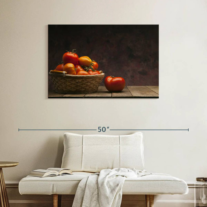 Yarlin Fresh Red Tomatoes, 26" H x 39" W
