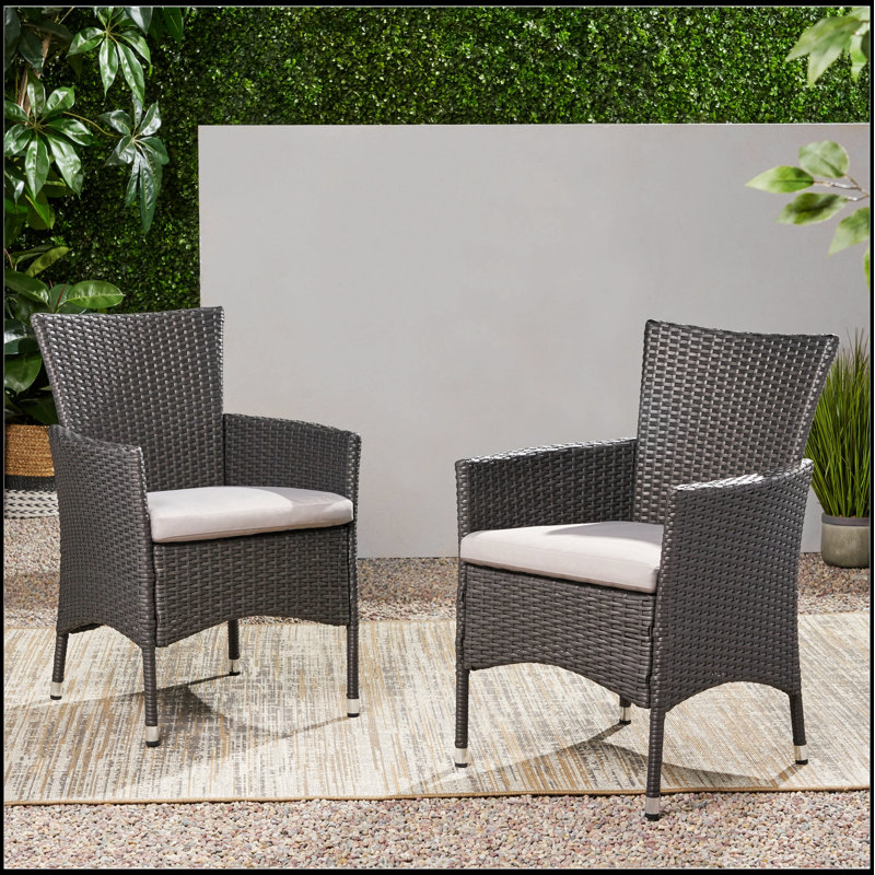 Ensemble de 2 chaises de salle à manger Malt, de conception ergonomique pour le confort et le style, durable et facile à nettoyer