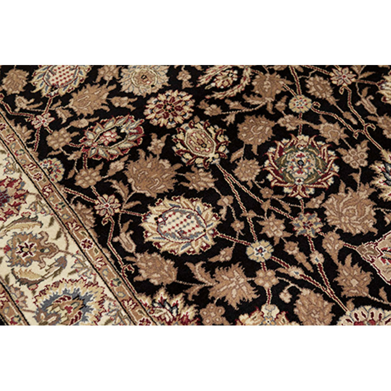 Wool Oriental Area Rug in Black/Brown