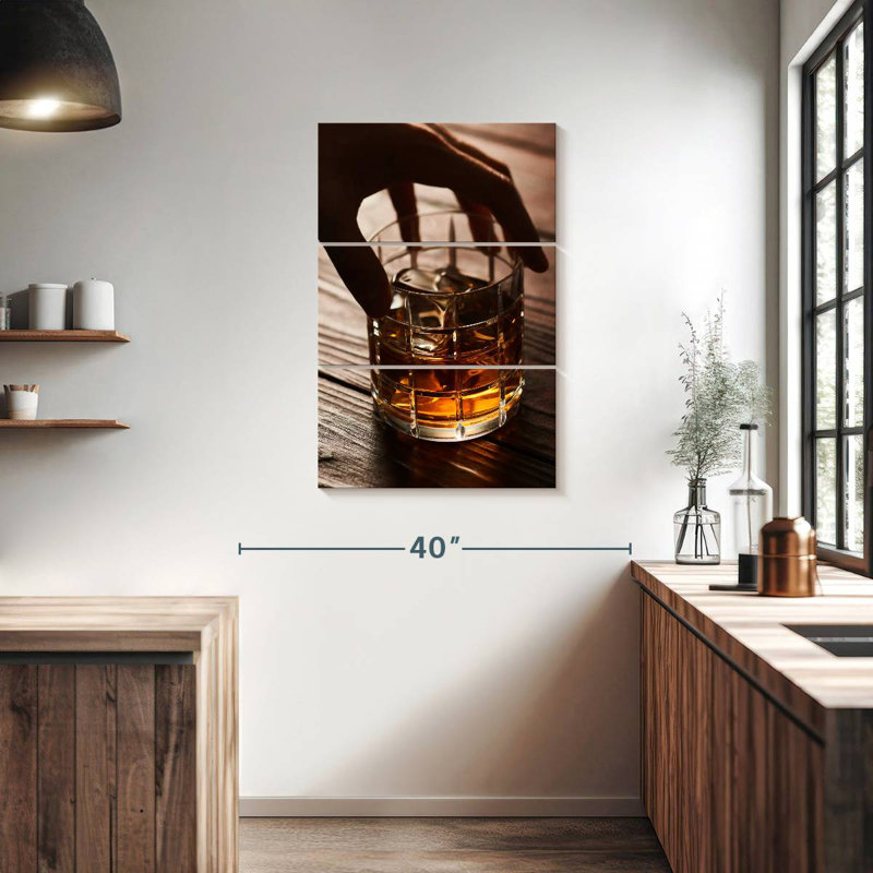Whisky sur les rochers, H 38 po x l 24 po