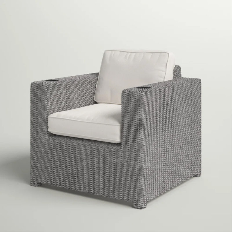 Chaise de patio entièrement assemblée avec coussins