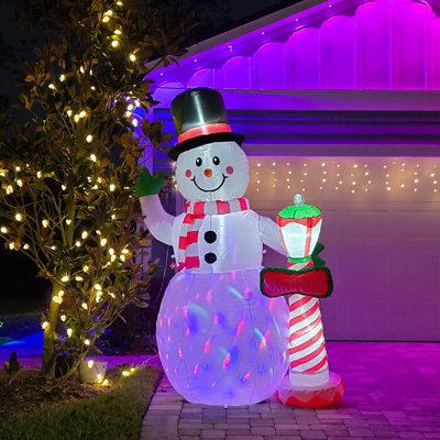 Weather Resistant Staked Christmas Inflatable Outdoor Decoration