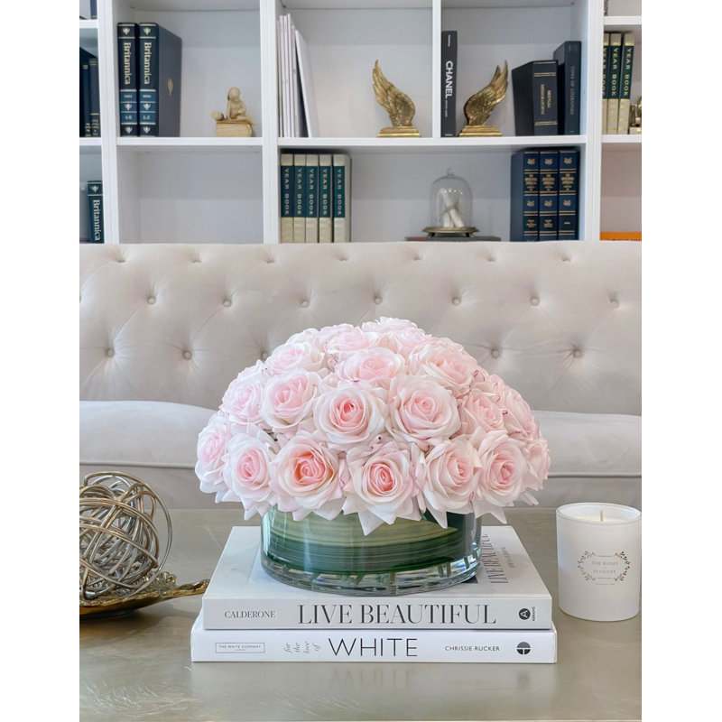 Arrangement d'hortensias dans un vase, Rose