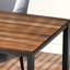 Ce bureau personnel en bois naturel aux tons bruns est simple, polyvalent et convient aux petits espaces de chambre à coucher. Sa structure robuste le rend idéal pour le bureau et le bureau, ainsi que pour les tâches quotidiennes.