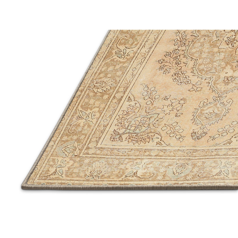 Araminta Oriental Indoor Rug, Rectangle 7' x 9'