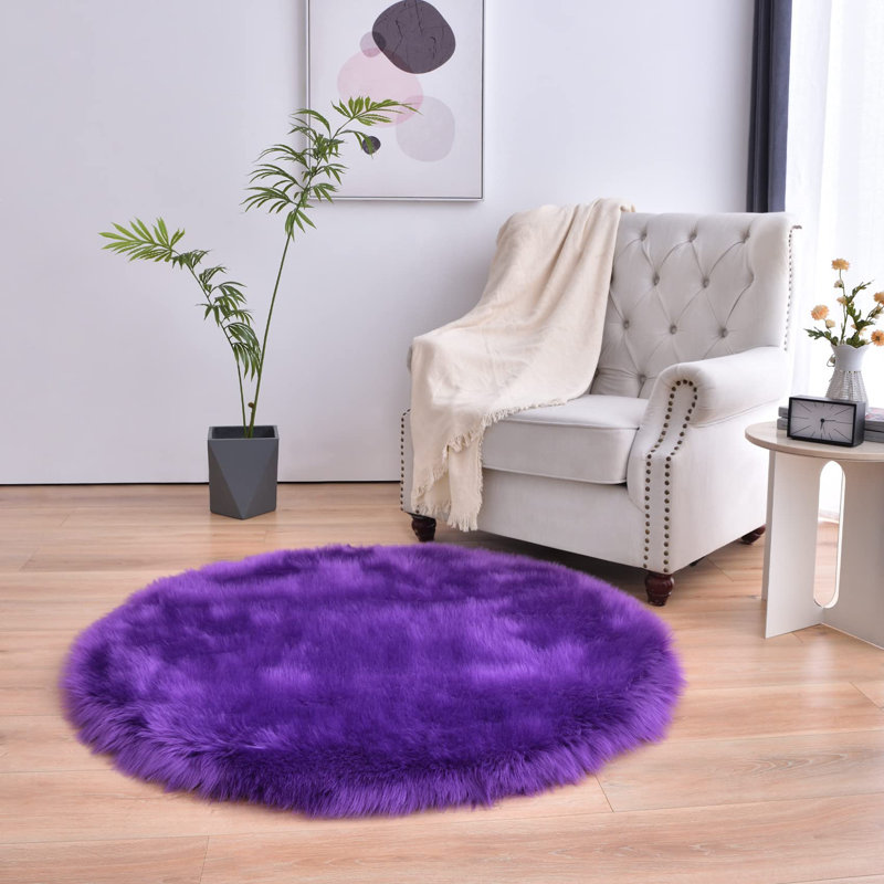Leede Faux Sheepskin Indoor Rug, Round 5'