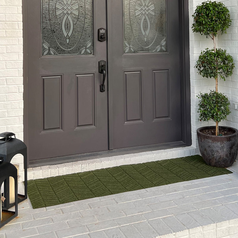 WaterHog® Luxe In Vein Non-Slip Indoor Outdoor Runner Doormat, 21.5" W x 70" L, Olive