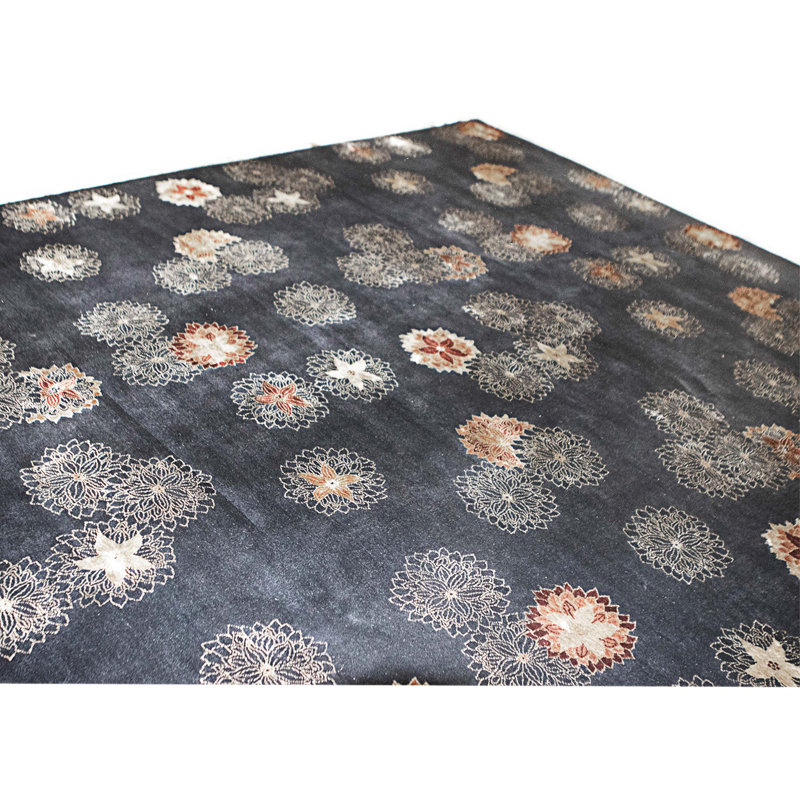 Hand Knotted Area Rug in Black