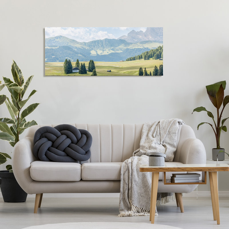 Art mural sur toile, "Solitaire Cabin in Valley", conception par ERIN MARIE, H 20 po x l 48 po