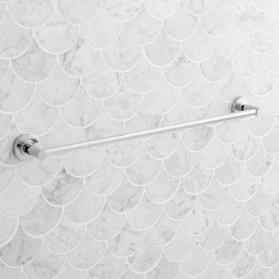 Lexia 24'' Wall Mounted Towel Bar