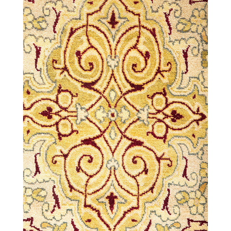 Classic One-of-a-Kind 5' 10" X 9' 2" Hand Knotted Area Rug
